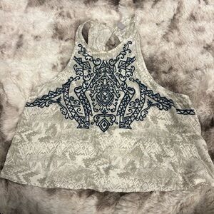 Ecote Embroidered Sleeveless Crop Top - Cream and Gray Snakeskin Print Sz S